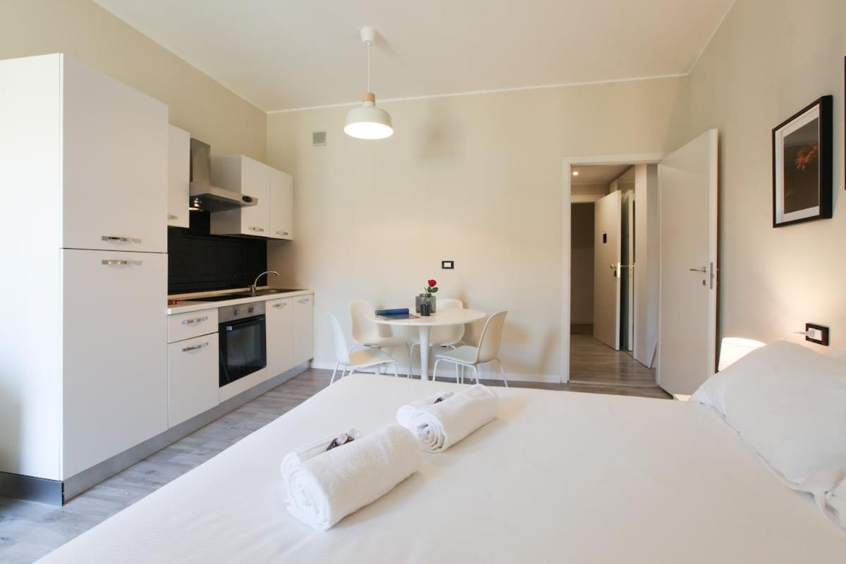 Station Spacious 2br Flat Mailand